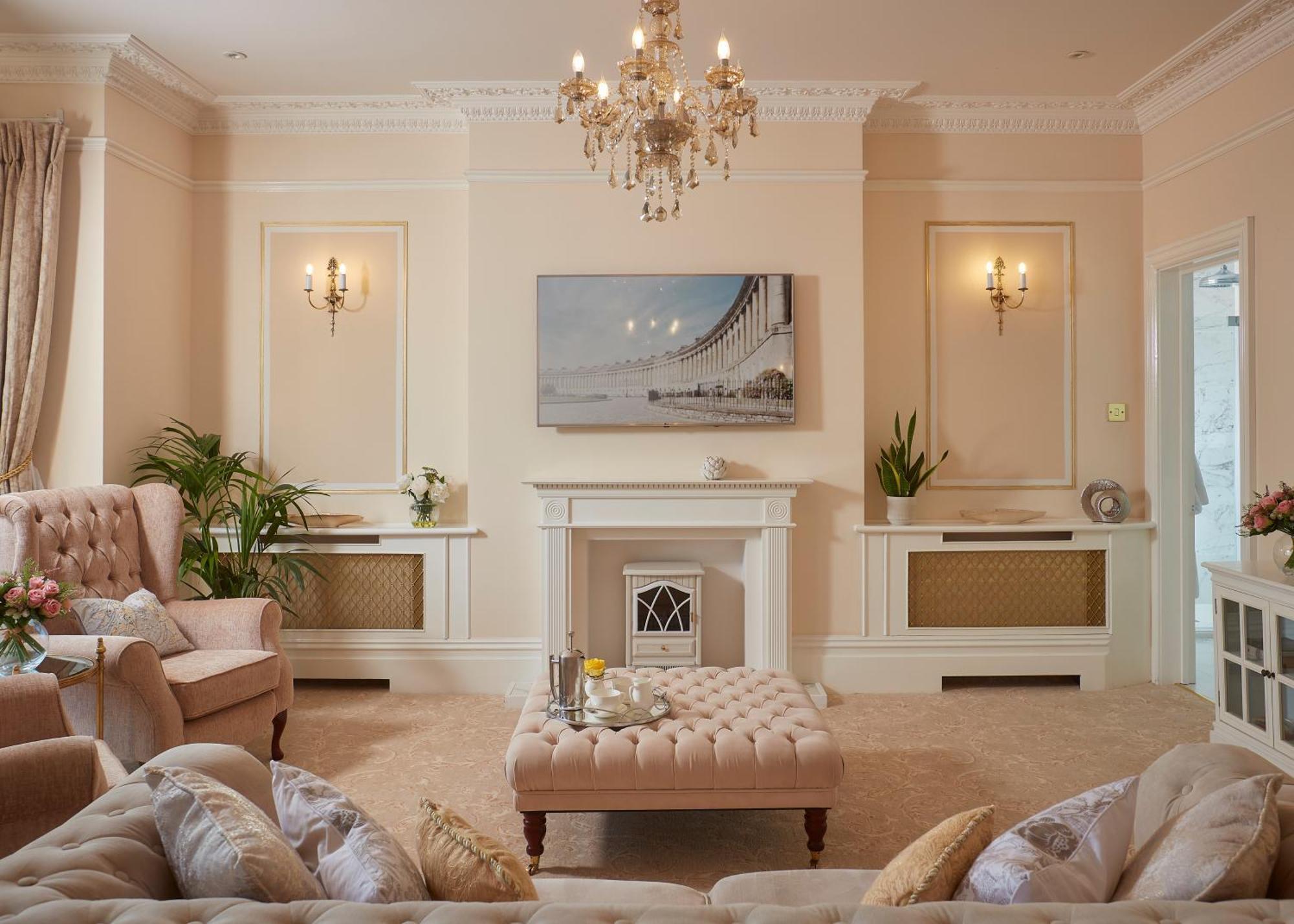 Bathen House Boutique Hotel Exterior foto The Drawing Room at The Old Vicarage